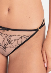 Majtki stringi Irina tattoo C300 w kwiaty Majtki stringi Irina tattoo C300 w kwiaty